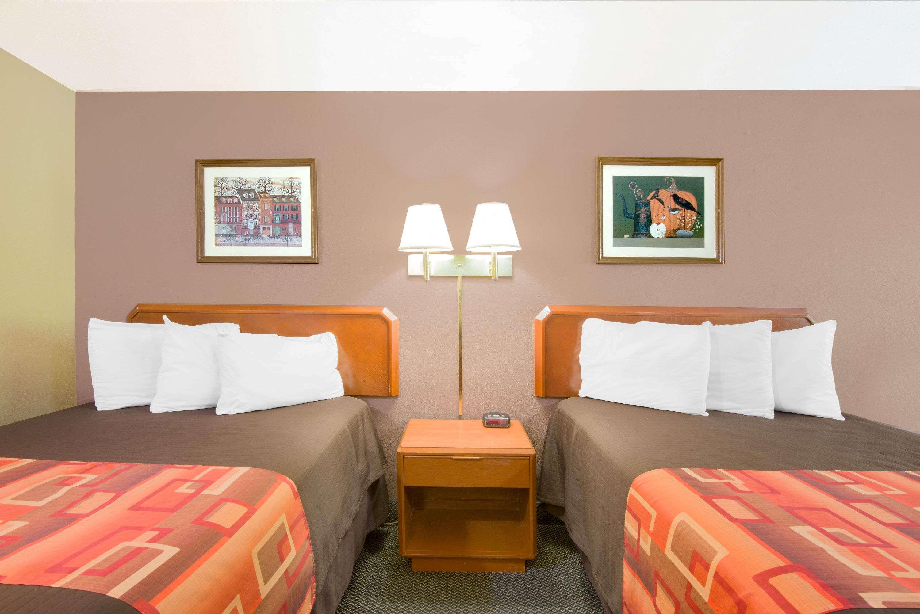 Travelodge By Wyndham Мэнсфилд Экстерьер фото
